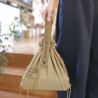 PARACHUTE NYLON BAG〈パラシュートナイロンバッグ〉