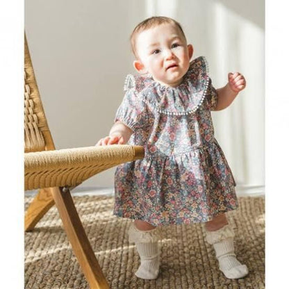 フリル付きロンパース