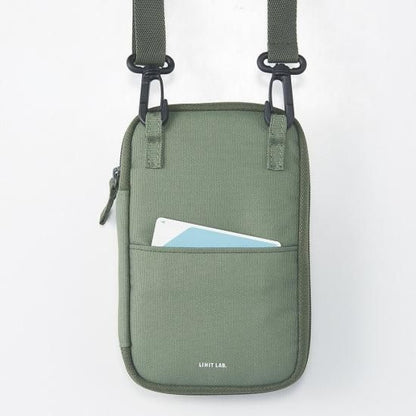 トラベルポーチ