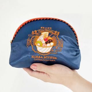 あんみつ刺繍ポーチ