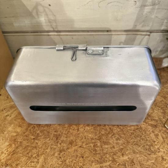 アルミニウムティッシュケース – Puebco製